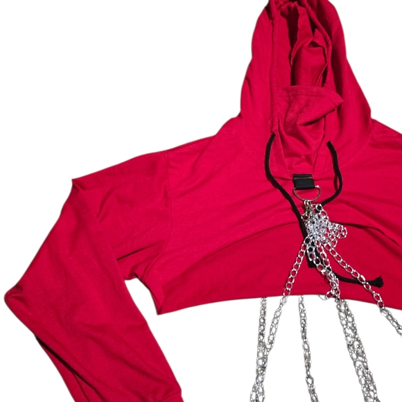 Red Cropped Hoodie with Chain Detail - Picture 4 of 5